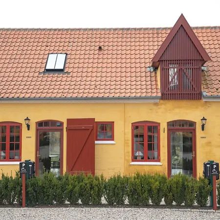 Broløkke Herregård Hotel *