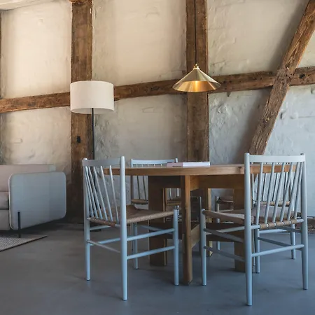 Broløkke Herregård Hotel *